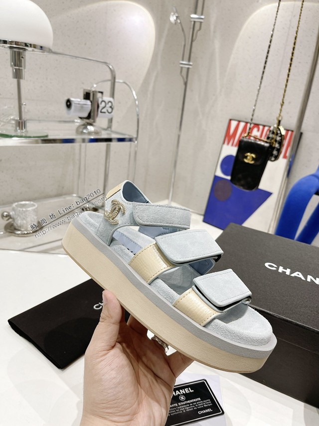 Chanel高版本香奈兒2022春夏最新厚底魔術扣涼鞋 魔術貼女款沙灘涼鞋 dx2664